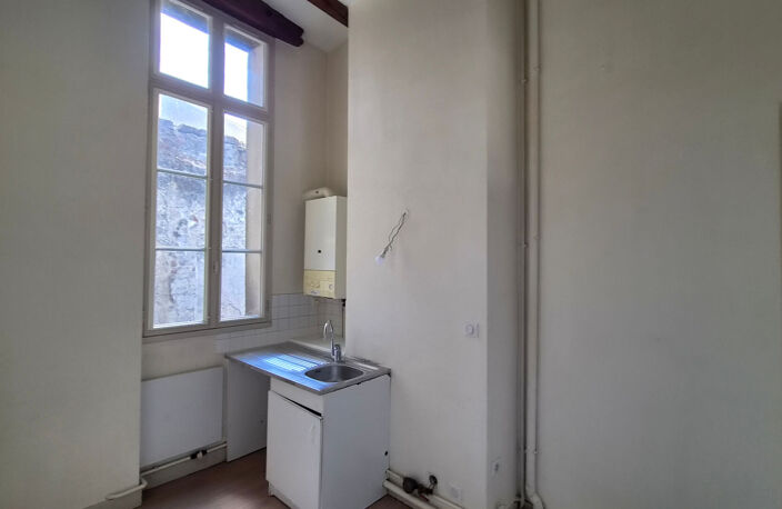 Appartement T3 - 63 m² - TOURS — photo 3