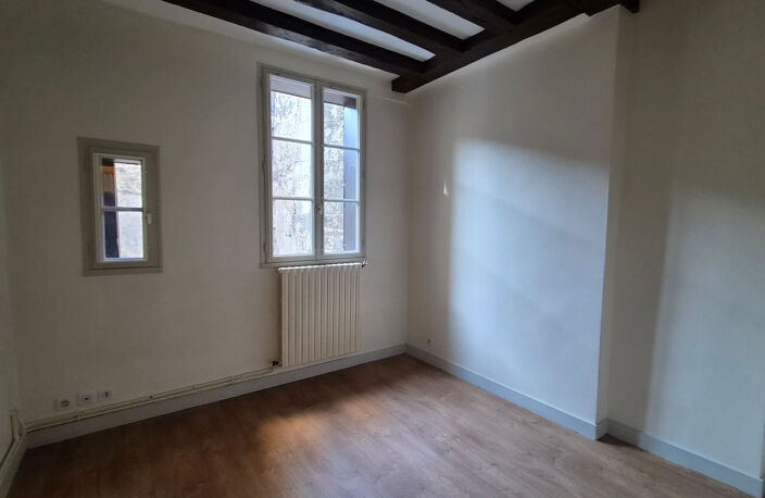 Appartement T3 - 63 m² - TOURS — photo 5