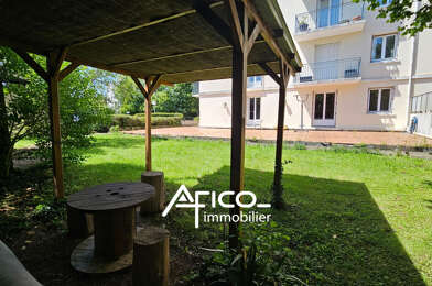 Appartement 3 pièces 273400 €