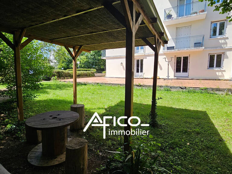 Appartement T3 -77 m2 - Saint Cyr Sur Loire — photo 1