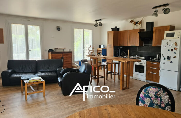 Appartement T3 -77 m2 - Saint Cyr Sur Loire — photo 2