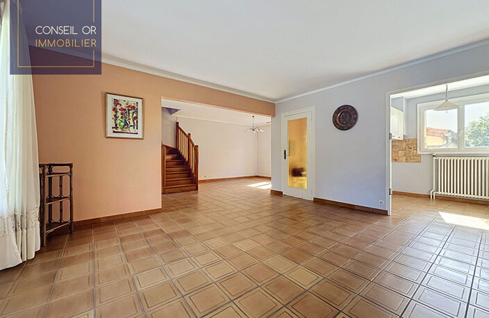 Maison Saint Genis Laval 4 pièce(s) 165 m2 — photo 2