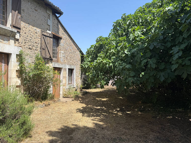 LA LONGÈRE -  SMARVES — photo 1