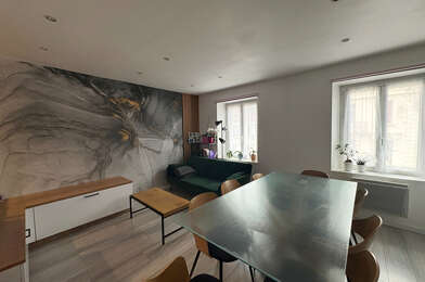 Appartement 4 pièces 750 €