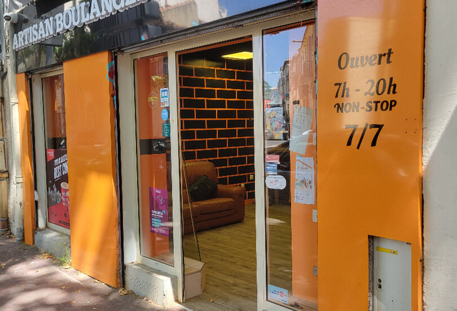 Murs commerciaux  Mtp Av Pont Juvénal 50m² — photo 1
