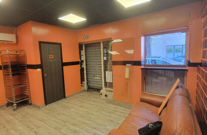 Murs commerciaux  Mtp Av Pont Juvénal 50m² — photo 3