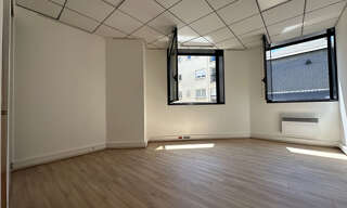 Bureau 5 Pièces 93 m² à louer à Chambéry (73000)