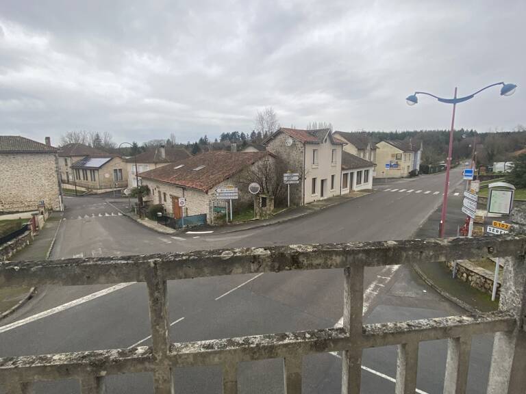 Location Appartement 4 pièces — photo 1
