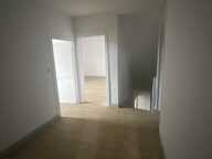 Location Appartement 4 pièces — photo 2