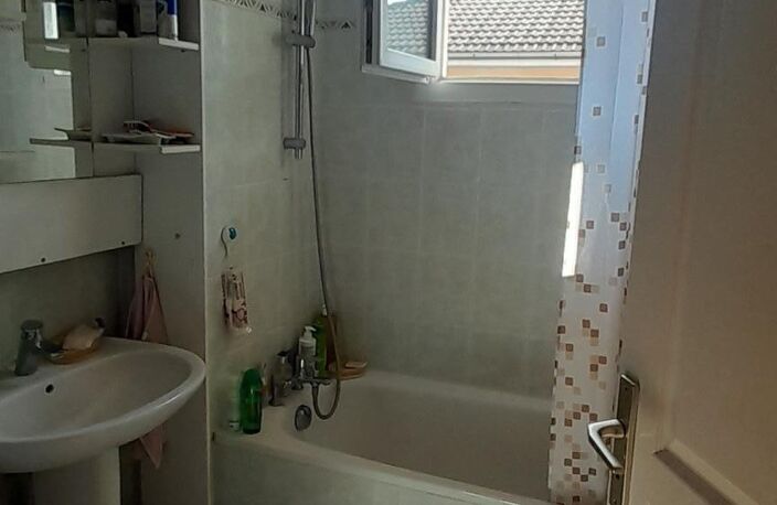 appartement type 4 dans résidence calme — photo 5