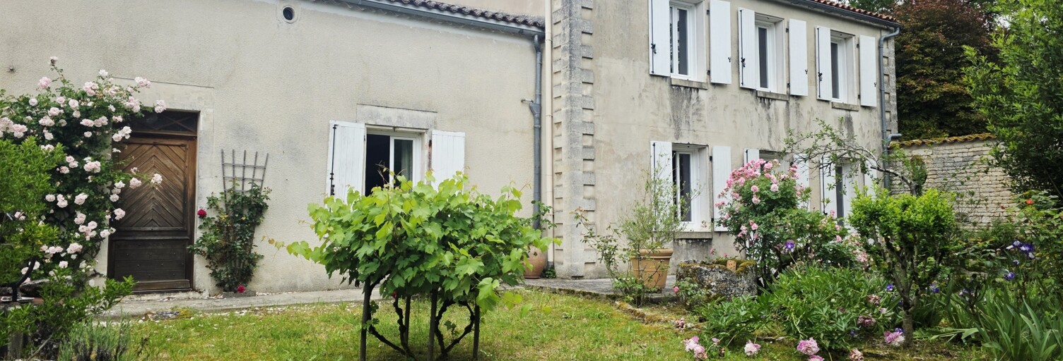 Maison 7 Pièces 163 m² à vendre à Échallat (16170)