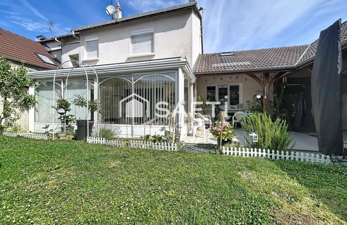 Maison de ville de 6 pièces, 4 chambres, bureau, jardin — photo 2