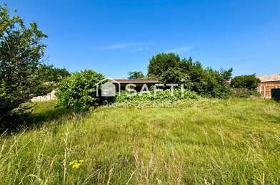 Terrain  220000 €