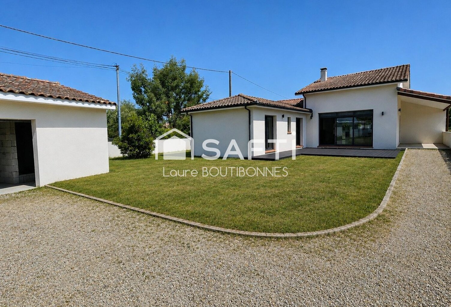Maison familiale de 162 m² avec suite parentale, double garage et jardin — photo 1
