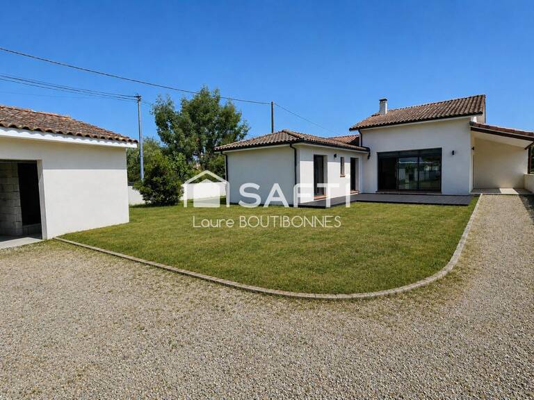 Maison familiale de 162 m² avec suite parentale, double garage et jardin — photo 1