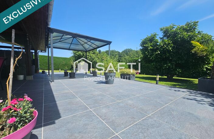 Maison familiale au calme avec grand terrain et piscine — photo 5