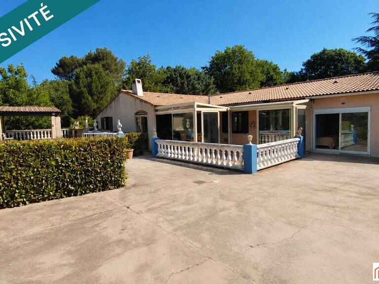Maison T5 de 140 m2 avec piscine — photo 1