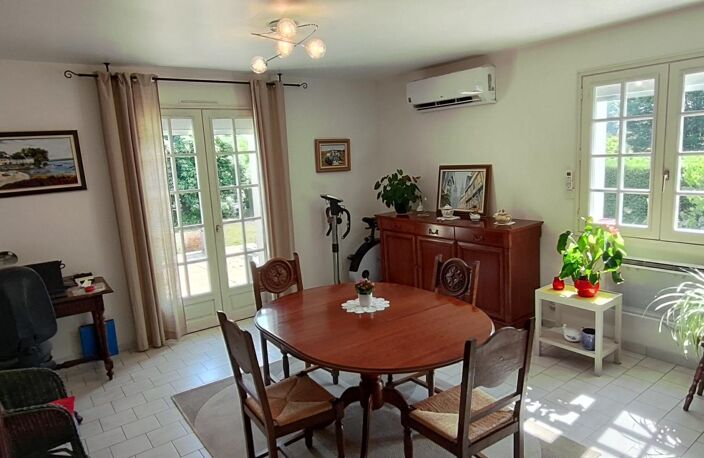 Maison familialle au calme avec 1 chambre au RDC et grand terrain arboré ! — photo 4