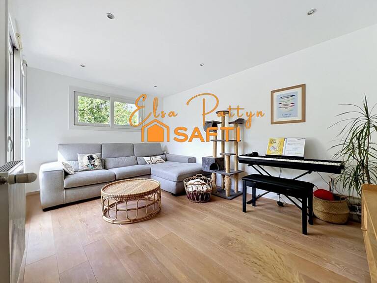À VENDRE  MAISON FAMILIALE 6 PIÈCES  BRETTEVILLE-SUR-ODON — photo 1