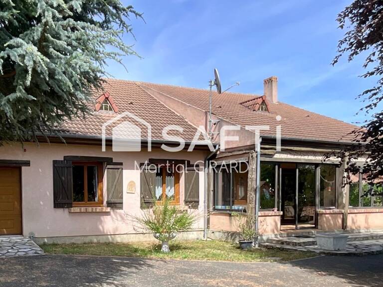 Maison de plain-pied à Mehun sur Yèvre — photo 1