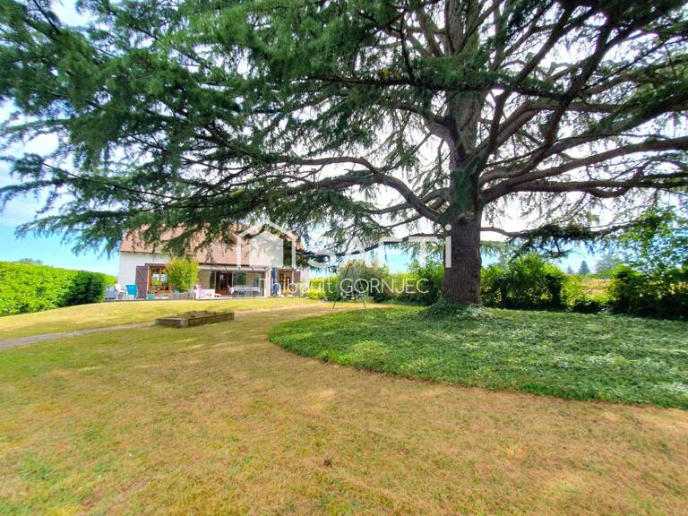 Maison familiale de 161 m² sur près de 3 000 m² de terrain — photo 1