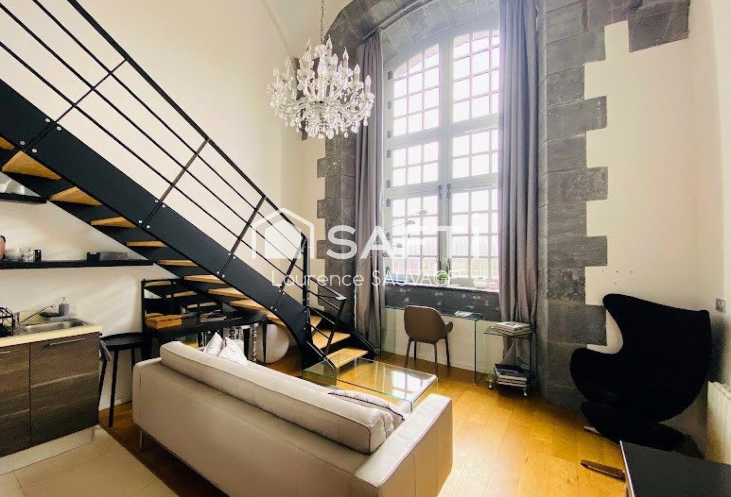 Loft de caractère au Royal Hainaut - hauteur Cathédrale — photo 1