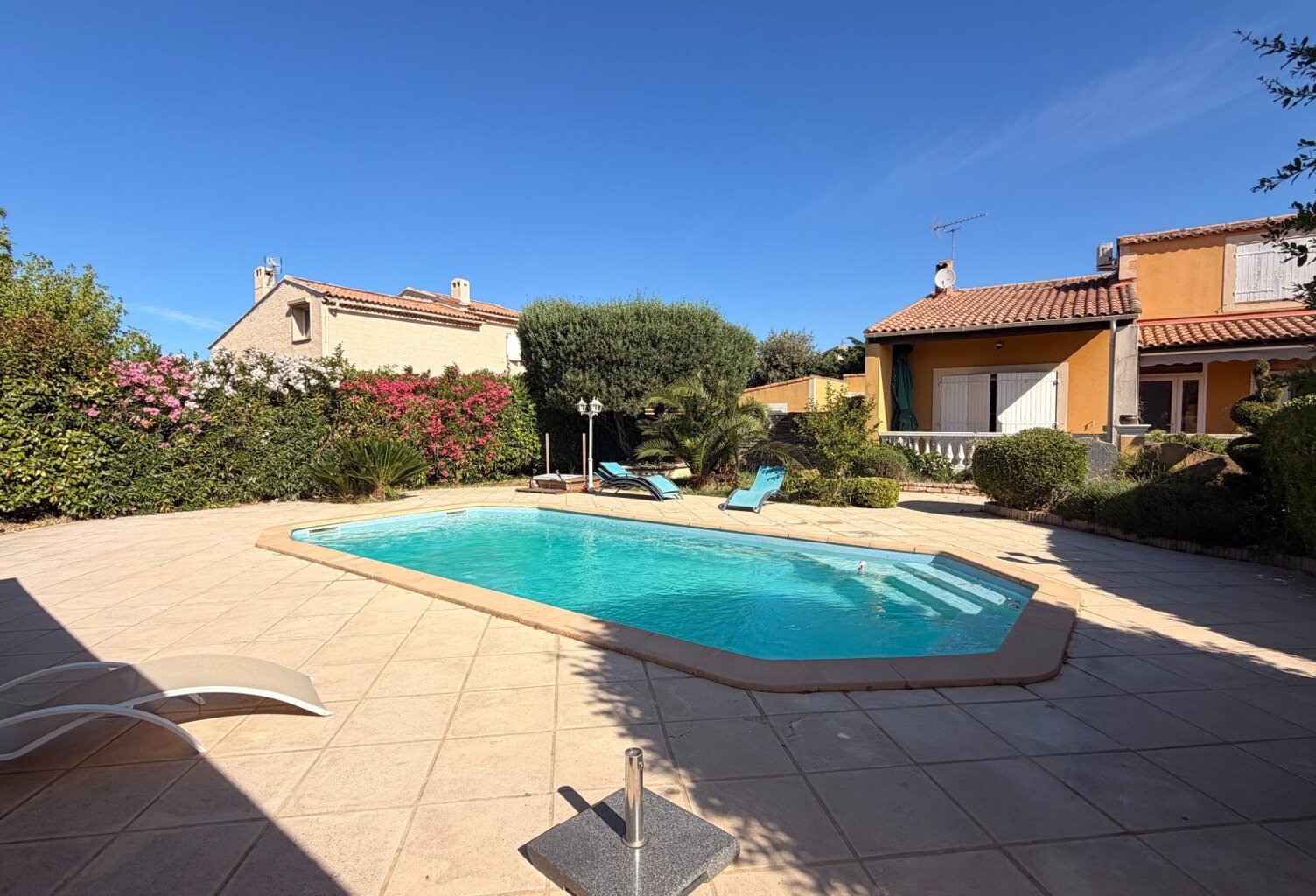 Maison familiale avec piscine au calme — photo 1
