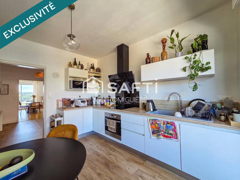 Rodez Centre  Duplex T4 de 147 m² au 7ème et dernier étage avec balcon — photo 1