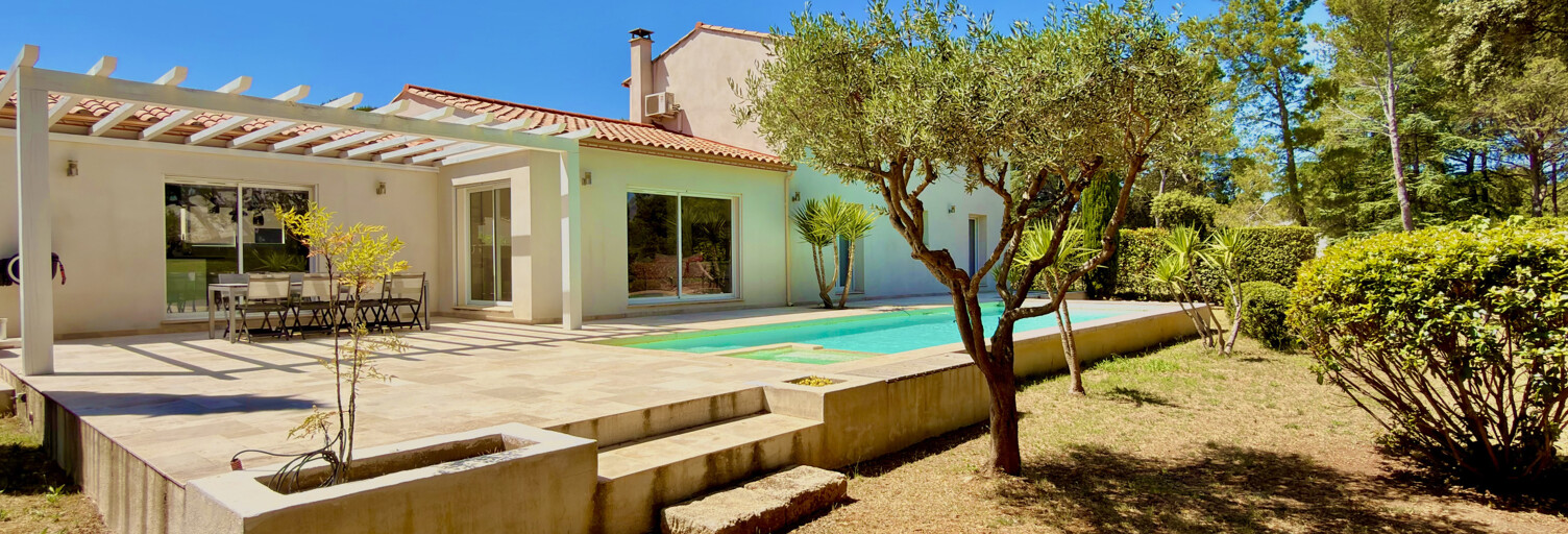 Maison 6 Pièces 211 m² à vendre à Nîmes (30000)