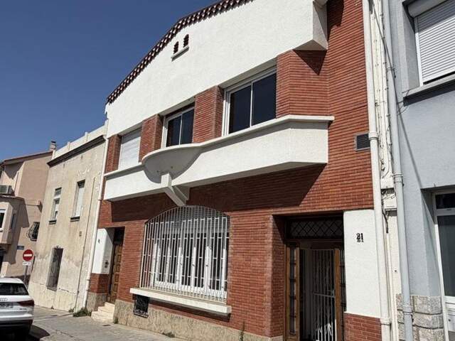 Immeuble 300 m² avec fort potentiel -  2 terrasses — photo du bien