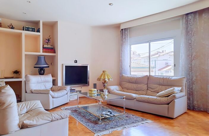 Immeuble 300 m² avec fort potentiel -  2 terrasses — photo 5