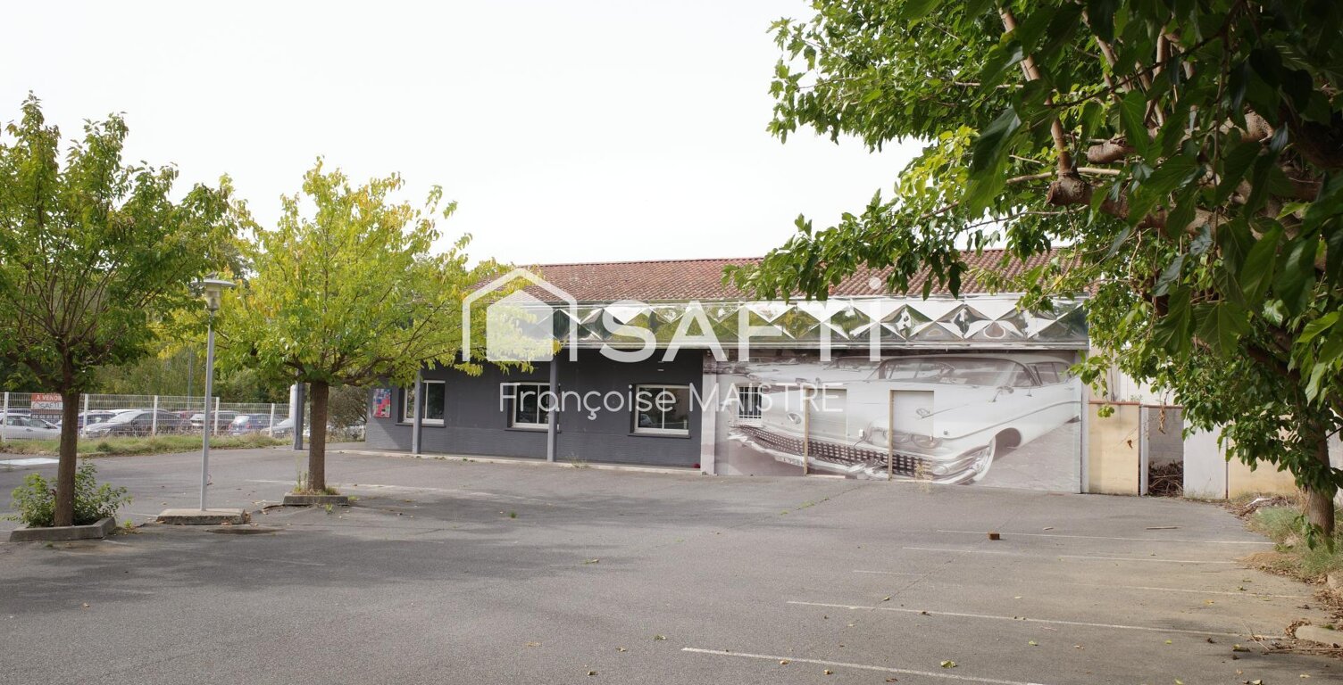 Local commercial emplacement N°1 à CASTRES — photo 1