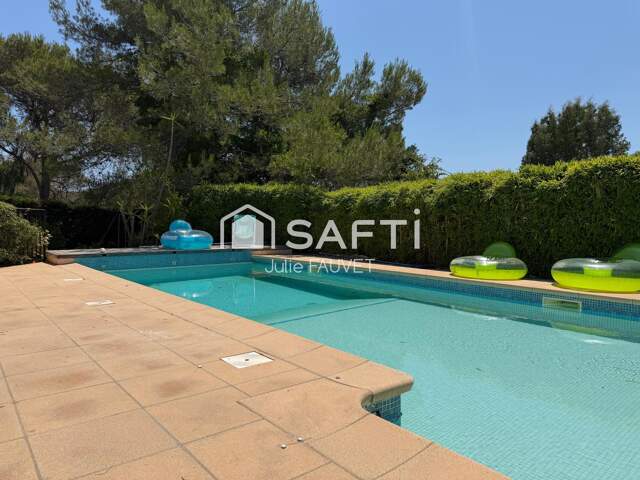 Magnifique villa proches des golfs — photo du bien