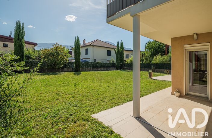 Vente Maison/villa 8 pièces — photo 2
