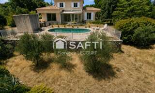 Maison 5 Pièces 186 m² à vendre à Saint-Maximin-la-Sainte-Baume (83470)