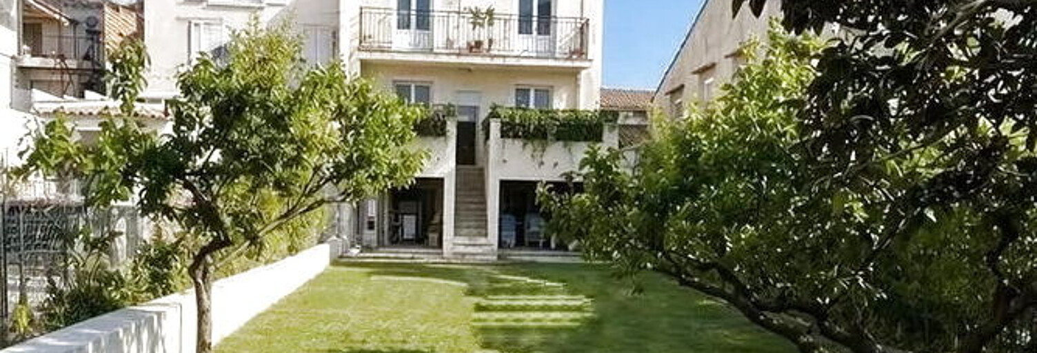 Immeuble  327 m² à vendre à Marseille 10 (13010)
