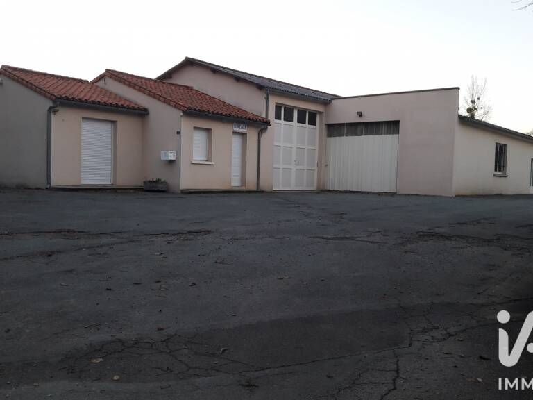 Vente Boutique/Local commercial 320 m&sup2; — photo 1