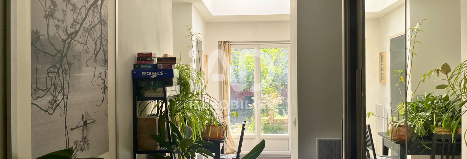 Immeuble  94 m² à vendre à Lille (59800)