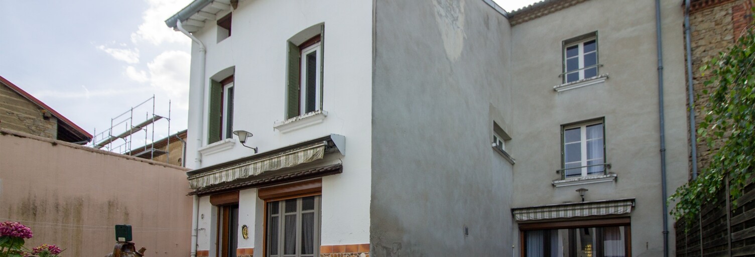Maison 7 Pièces 215 m² à vendre à Tours-sur-Meymont (63590)