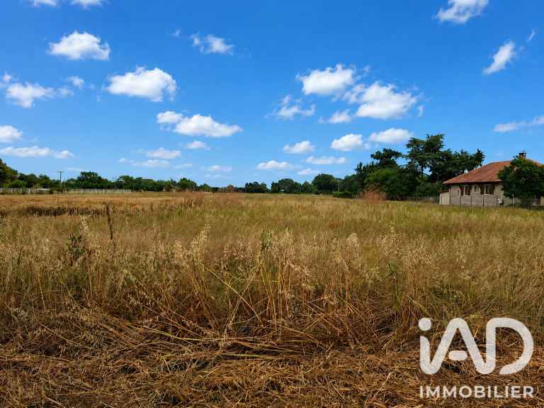 Vente Terrain à bâtir 4 623 m&sup2; — photo 1