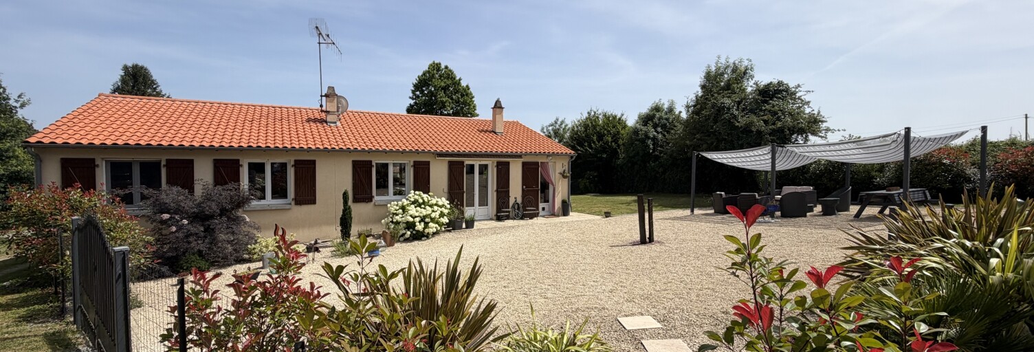 Maison 5 Pièces 150 m² à vendre à Saint-Paul-en-Gâtine (79240)
