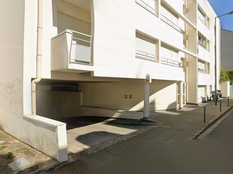 Vente Parking 14 m&sup2; — photo 1