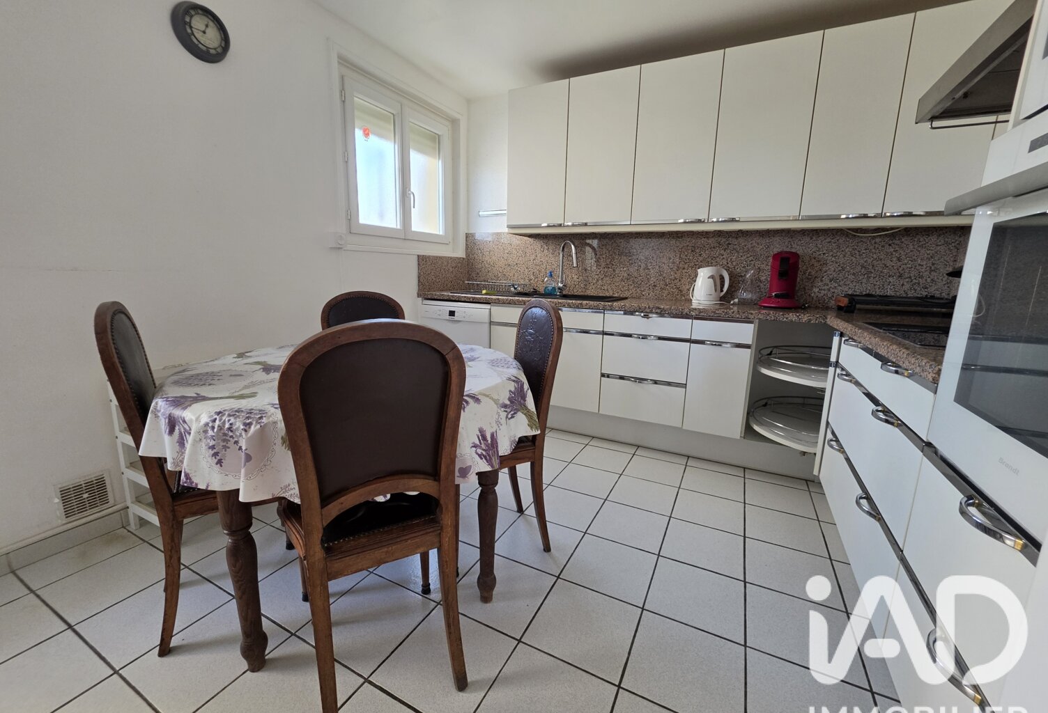 Vente Immeuble 260 m&sup2; — photo 1