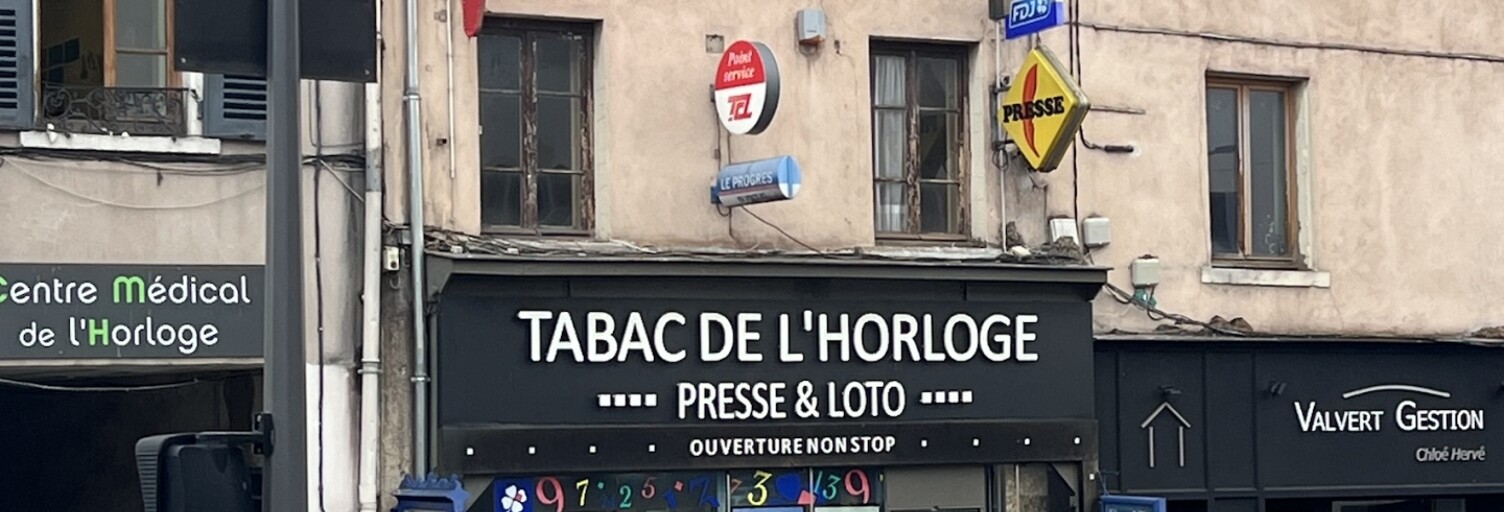 Commerce  101 m² à vendre à Tassin-la-Demi-Lune (69160)