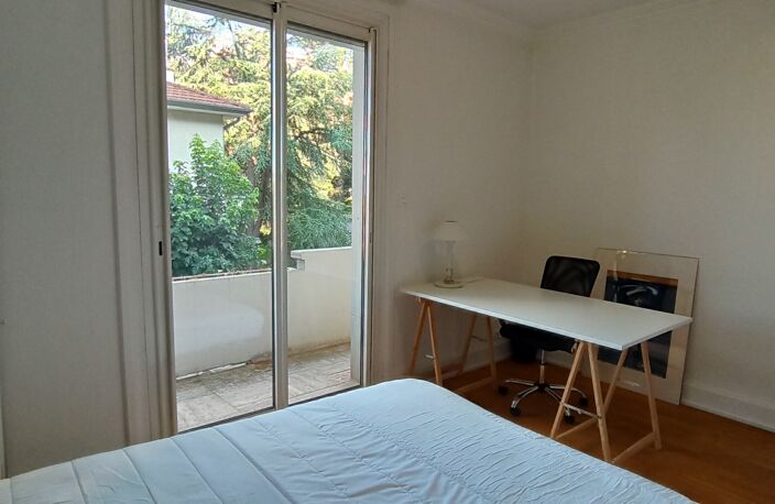 Location Appartement 1 pièce — photo 3