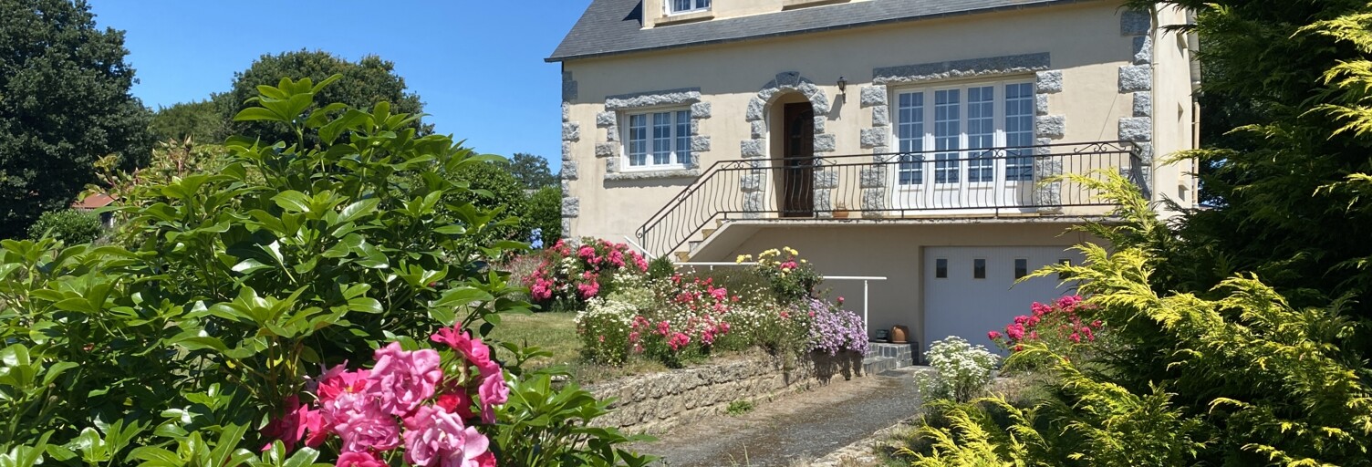 Maison 6 Pièces 131 m² à vendre à Locarn (22340)