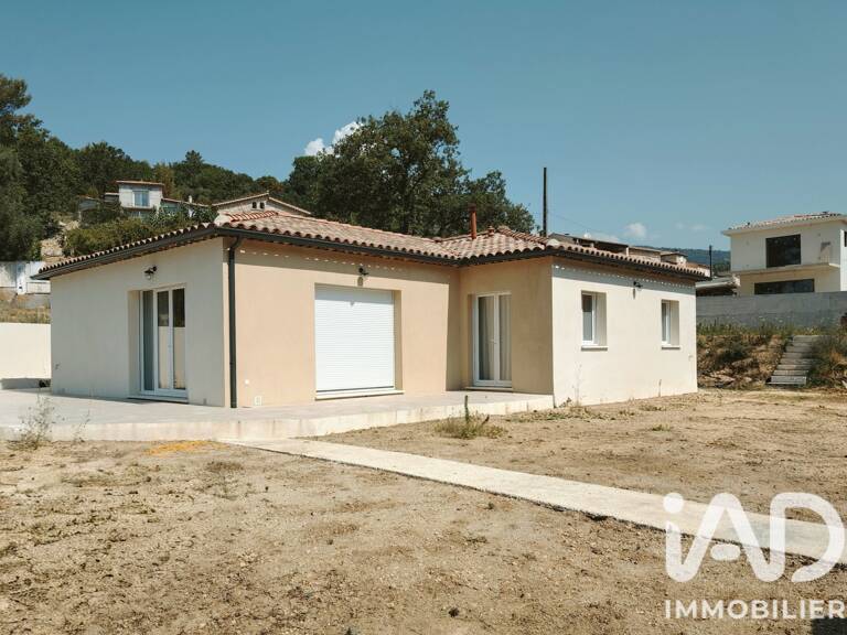 Vente Maison/villa 4 pièces — photo 1