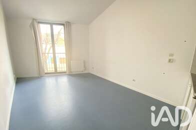 Appartement 1 pièces 470 €