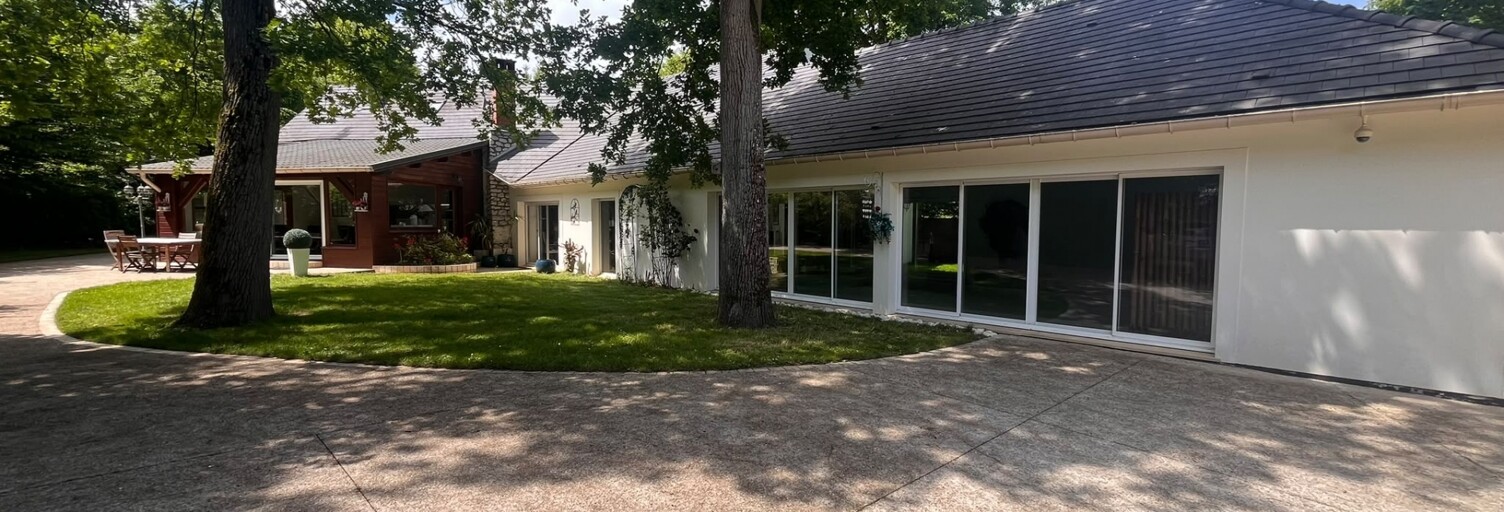 Maison 10 Pièces 378 m² à vendre à Bois-le-Roi (77590)