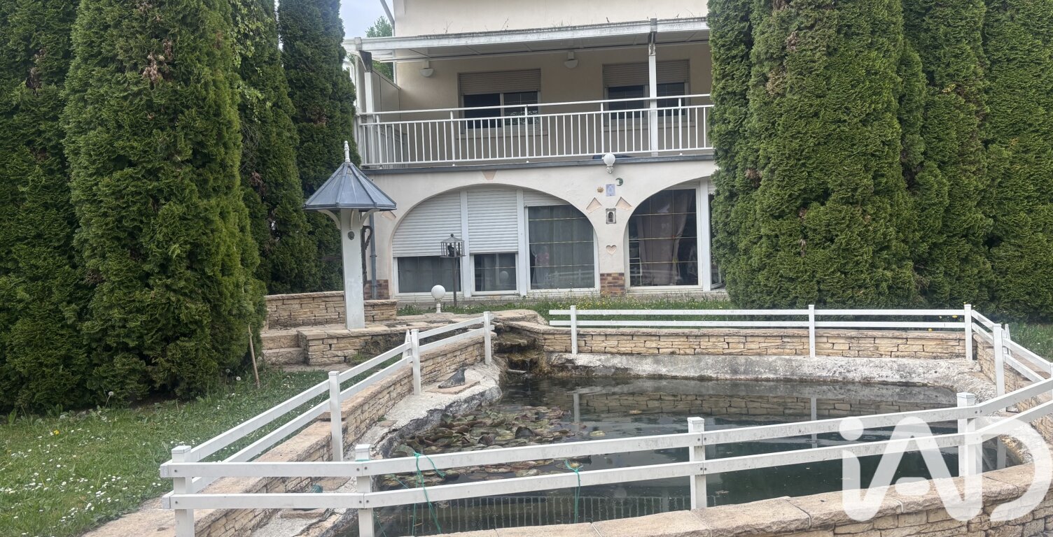 Vente Maison/villa 11 pièces — photo 1